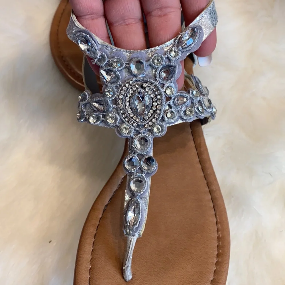 DAISY FUENTES Gilda sandals.